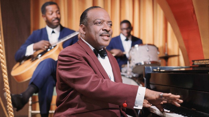 Live From Birdland with Count Basie – 1956